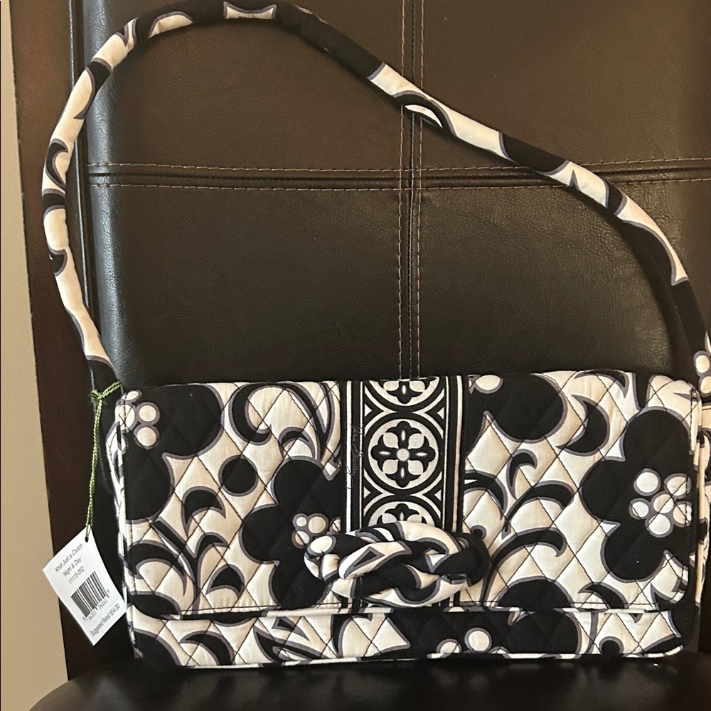 Vera Bradley knot just a clutch, night and day pattern